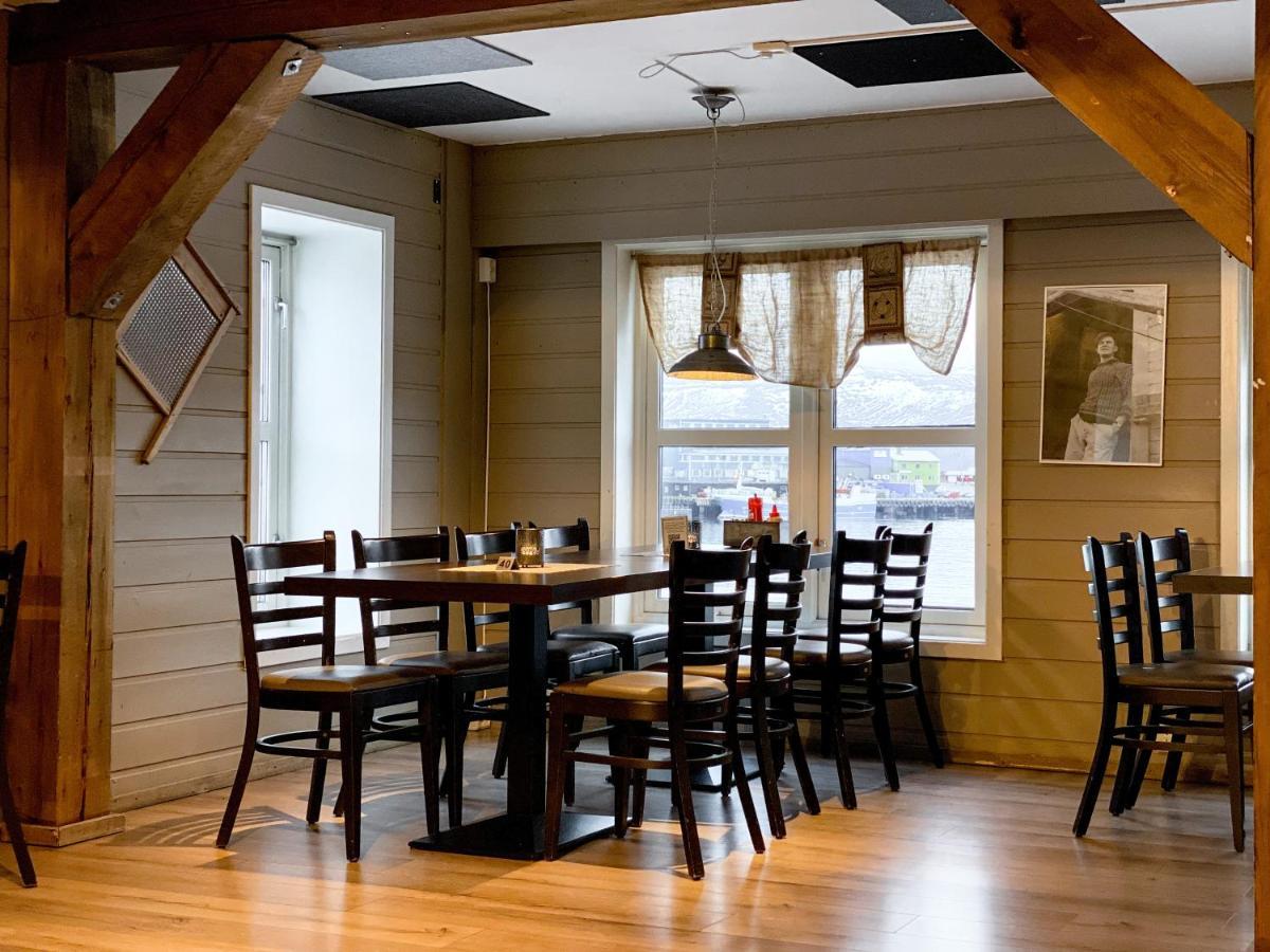 Batsfjord Brygge - Arctic Resort Exterior photo
